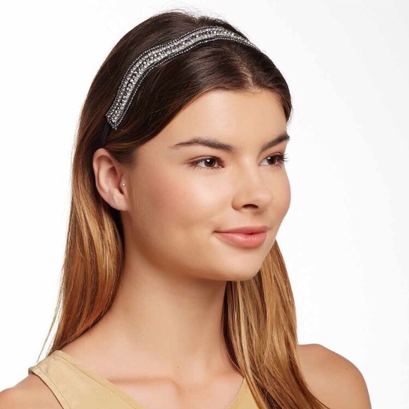 SOTM Accessories - new Wavy Crystal Encrusted Headband 𖠌 Blk Velvet